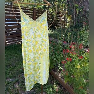 Lemon Floral Lace Slip Dress 🍋✨ Size M